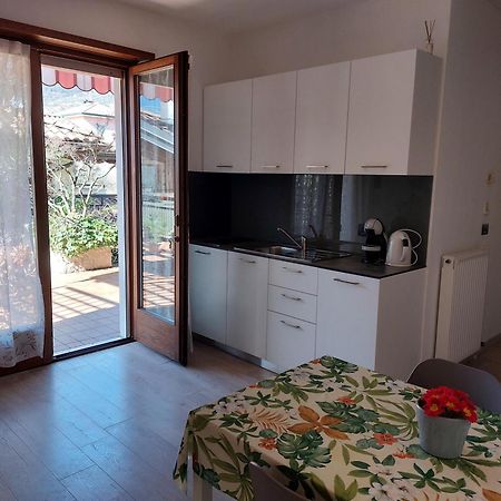 Appartamento La Terrazza Arco Luaran gambar